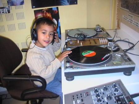 Dj